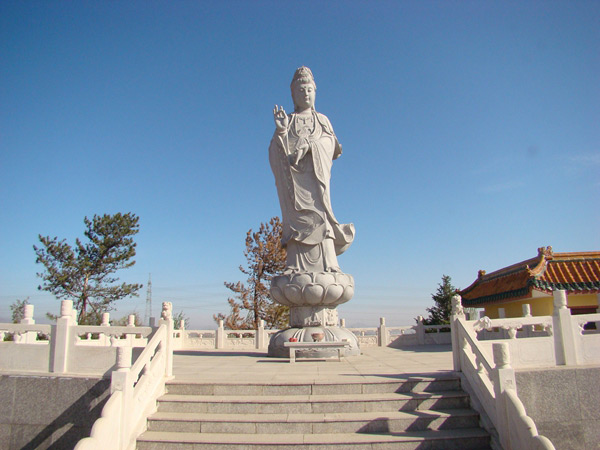 朝阳县龙山福园公墓