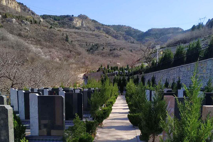 太甲山陵园